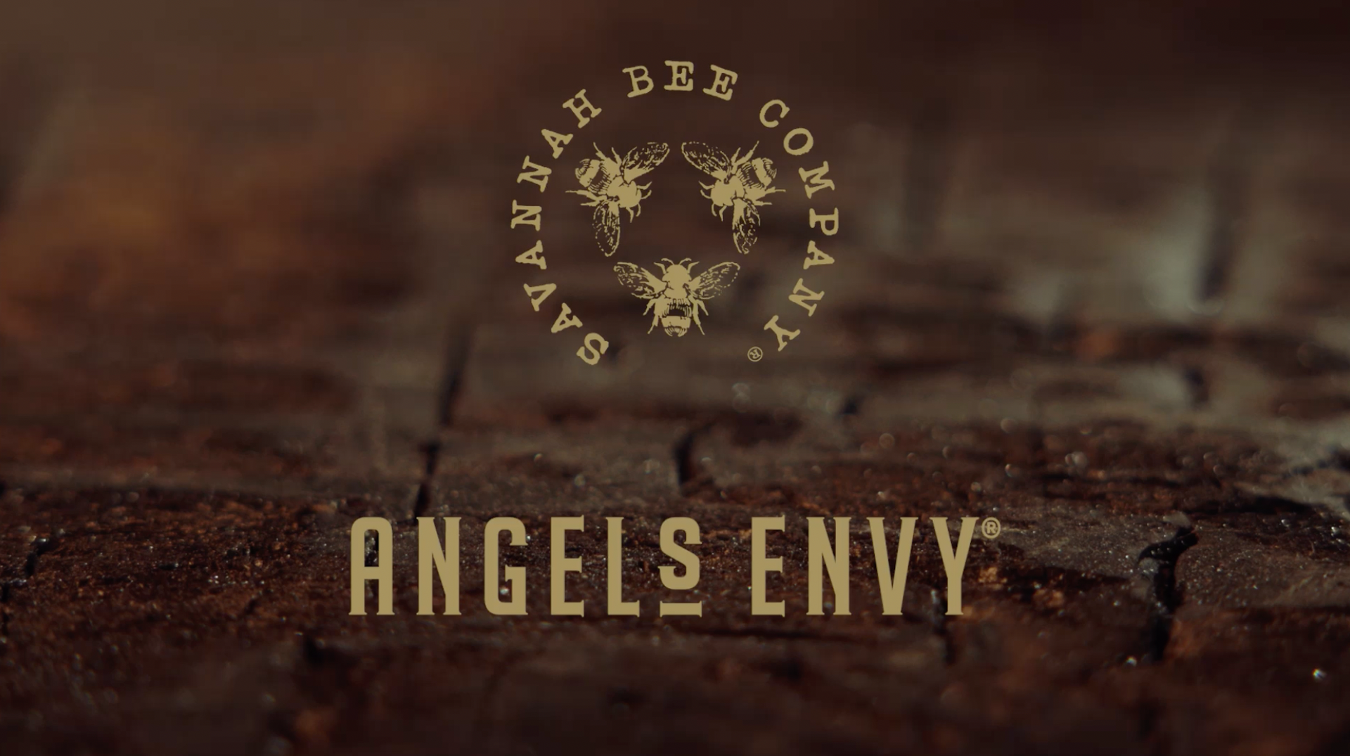 Load video: Port Bourbon Barrel Aged Orange Blossom Honey